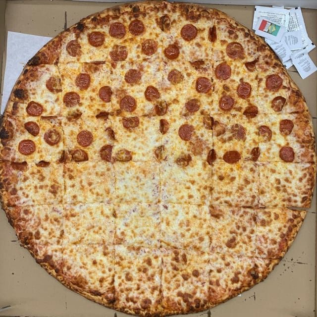 16'' Special Pizza.